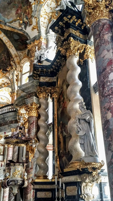 hofkirche wurzburg