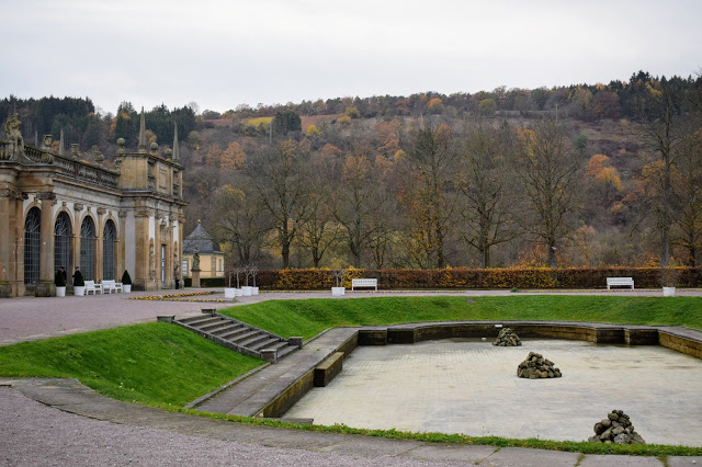empty pond of weikersheim