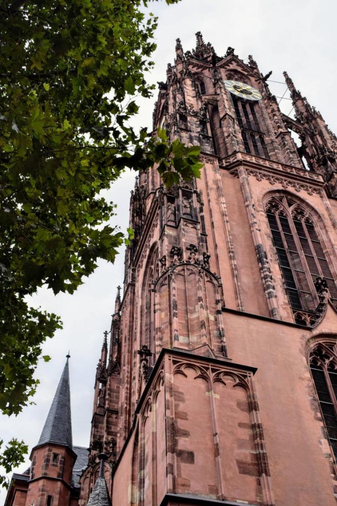 catedrala gotica frankfurt