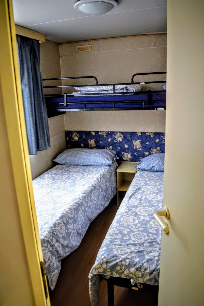 cazare in bungalow 5 locuri 2 dormitoare camping la sfinge italia