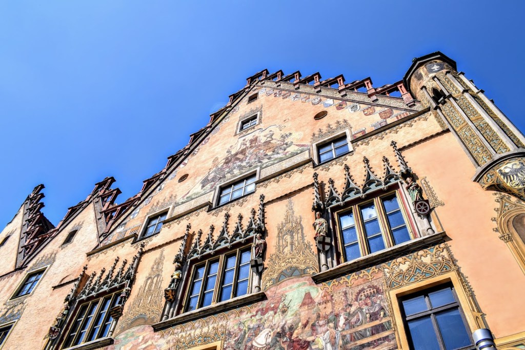 fatada primarie veche din ulm germania