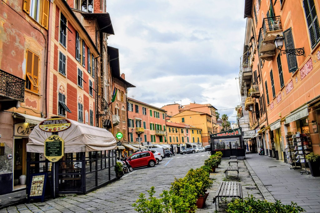 strada din sestri levante italia